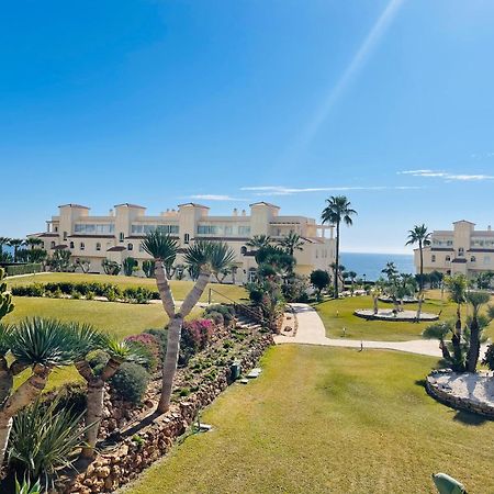 La Cala Gorgeous 2 Bedroom Apartment With Stunning Gardens, Pools And Sea Views El Faro Dış mekan fotoğraf