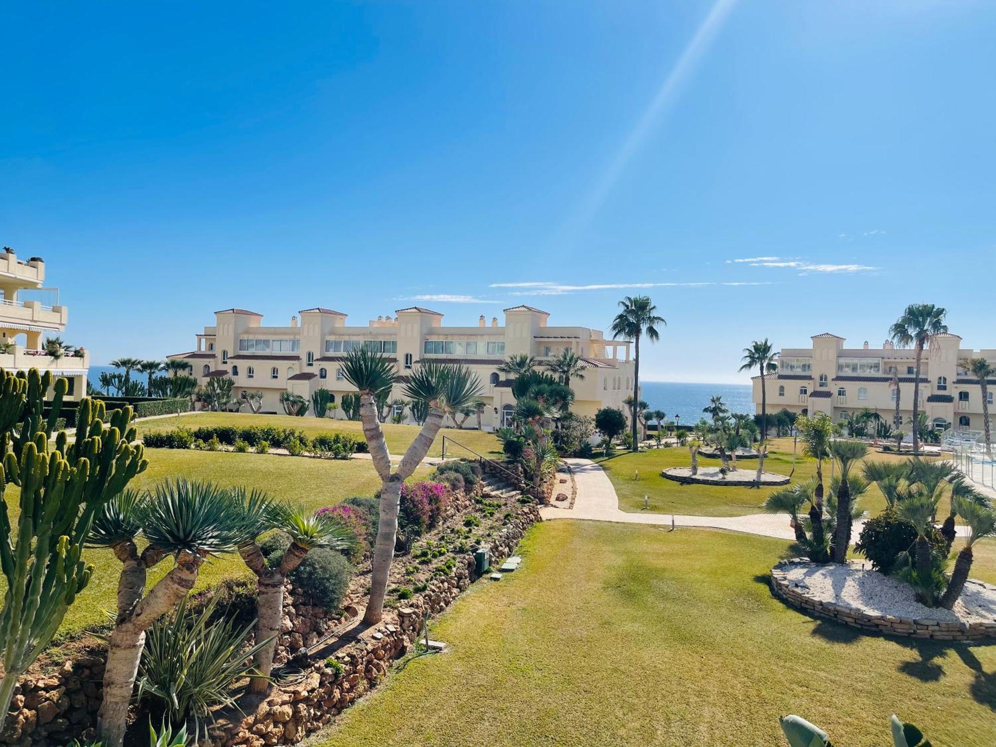 La Cala Gorgeous 2 Bedroom Apartment With Stunning Gardens, Pools And Sea Views El Faro Dış mekan fotoğraf