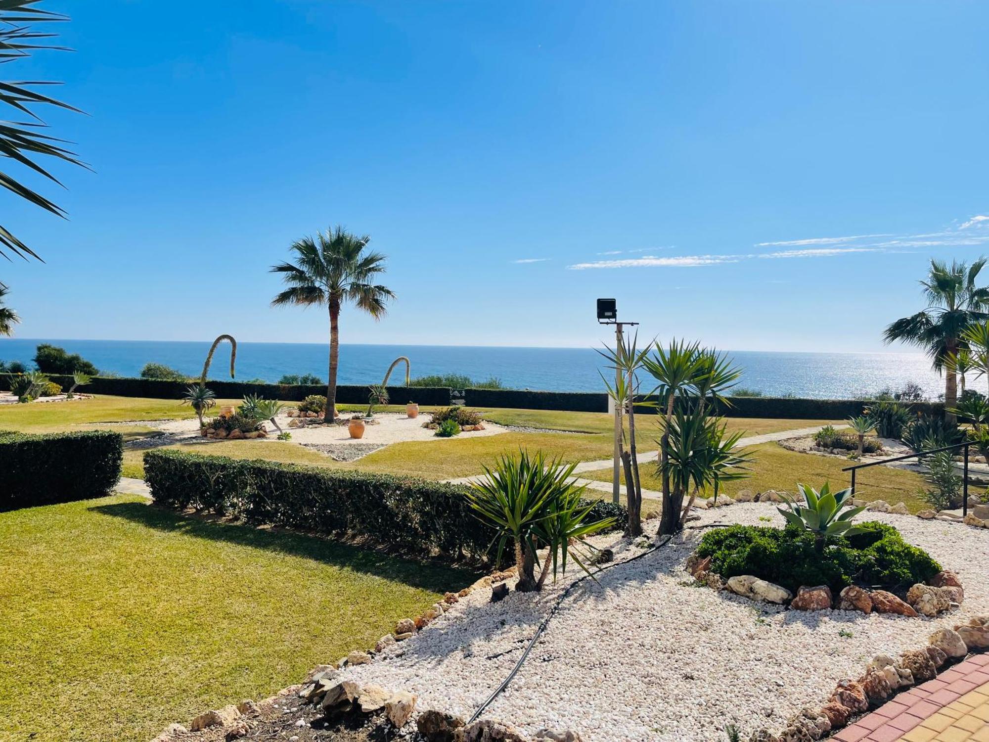 La Cala Gorgeous 2 Bedroom Apartment With Stunning Gardens, Pools And Sea Views El Faro Dış mekan fotoğraf