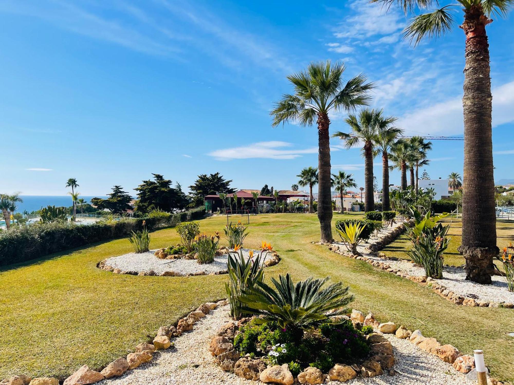 La Cala Gorgeous 2 Bedroom Apartment With Stunning Gardens, Pools And Sea Views El Faro Dış mekan fotoğraf