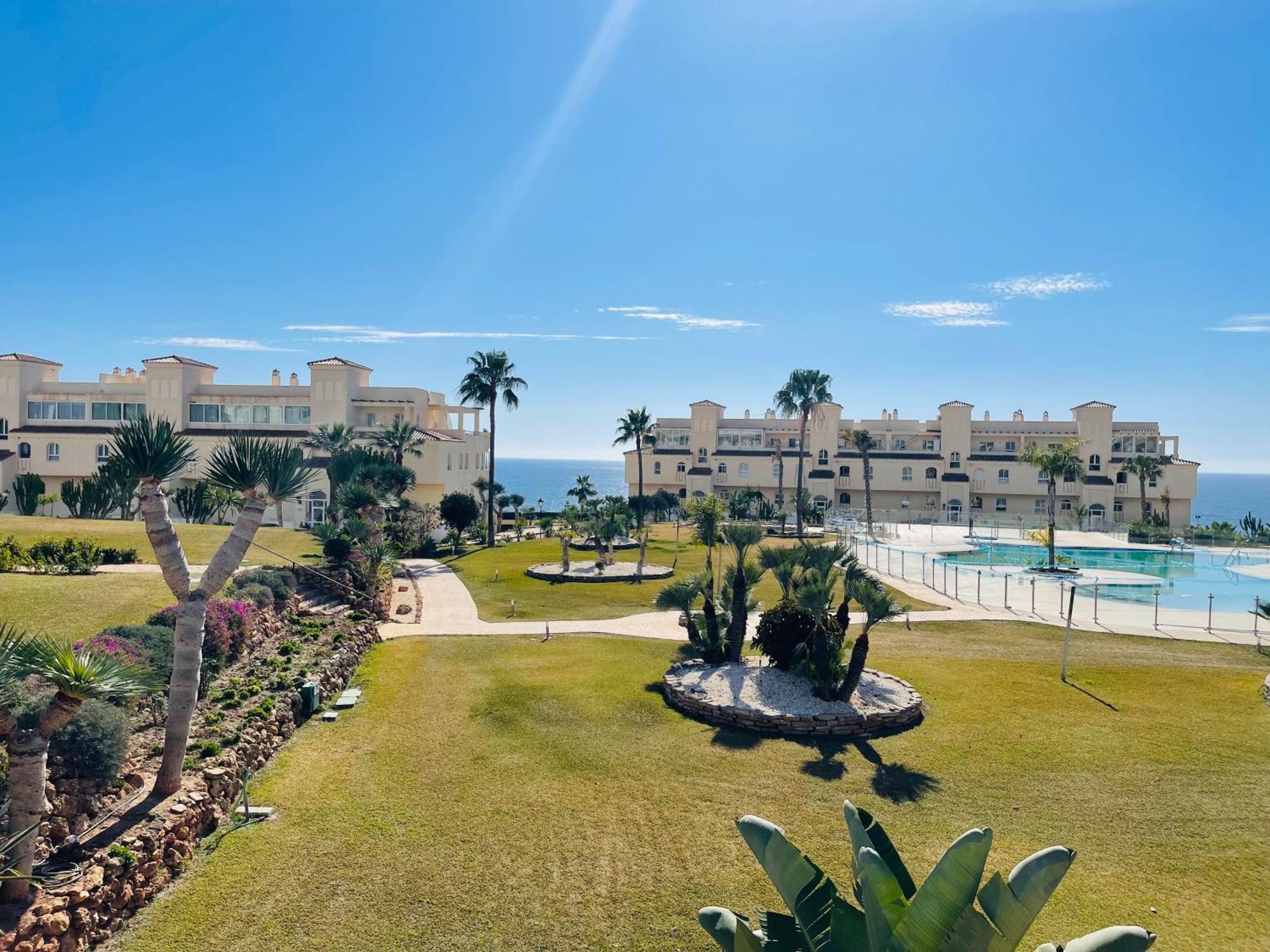 La Cala Gorgeous 2 Bedroom Apartment With Stunning Gardens, Pools And Sea Views El Faro Dış mekan fotoğraf