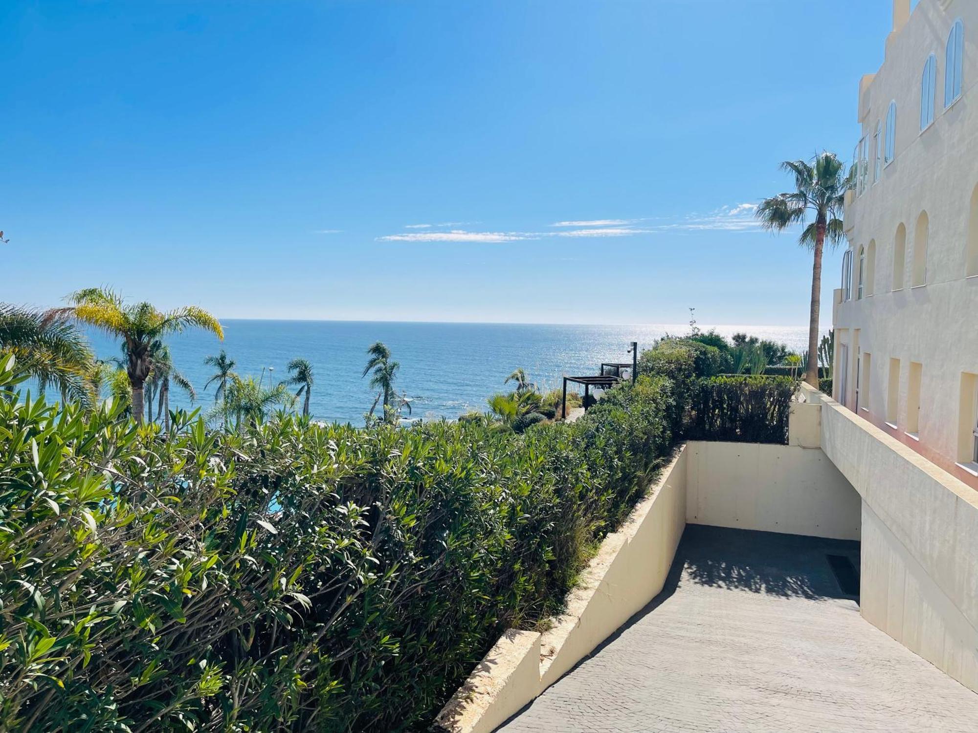 La Cala Gorgeous 2 Bedroom Apartment With Stunning Gardens, Pools And Sea Views El Faro Dış mekan fotoğraf