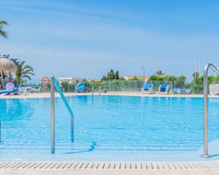 La Cala Gorgeous 2 Bedroom Apartment With Stunning Gardens, Pools And Sea Views El Faro Dış mekan fotoğraf